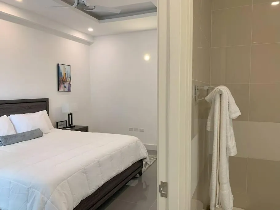 Appartamento Taryn Suite 2Br Apt In Kingston Giamaica