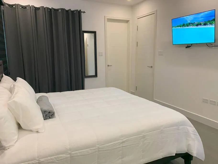 Taryn Suite 2Br Apt In Kingston Giamaica
